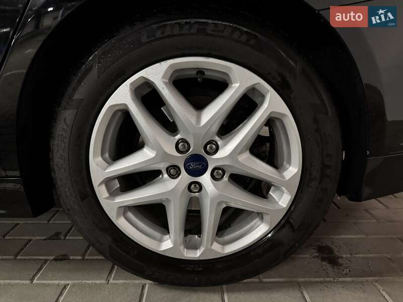 Седан Ford Fusion 2016 в Києві фото 17 Седан Ford Fusion 2016 в Києві