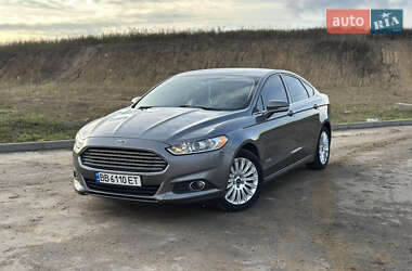 Седан Ford Fusion 2013 в Ровно