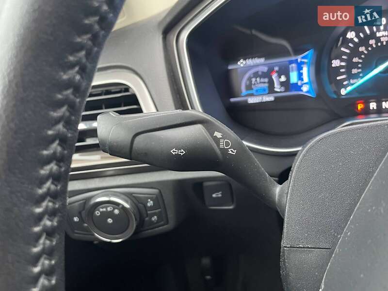 Седан Ford Fusion 2016 в Киеве фото 20 Седан Ford Fusion 2016 в Киеве