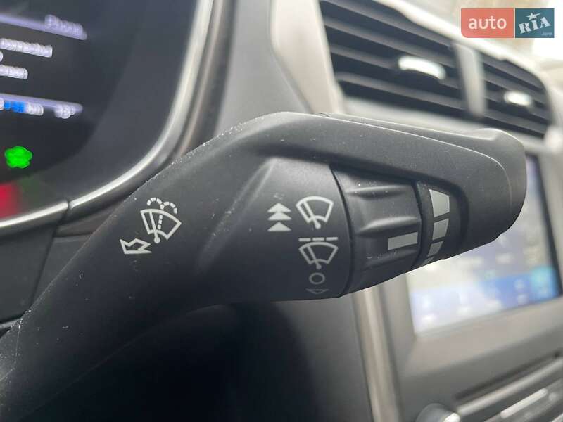 Седан Ford Fusion 2016 в Киеве фото 21 Седан Ford Fusion 2016 в Киеве