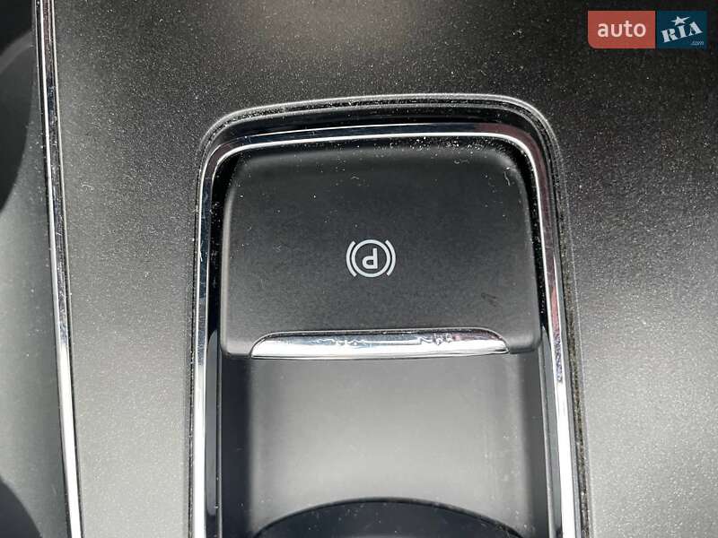 Седан Ford Fusion 2016 в Киеве фото 28 Седан Ford Fusion 2016 в Киеве