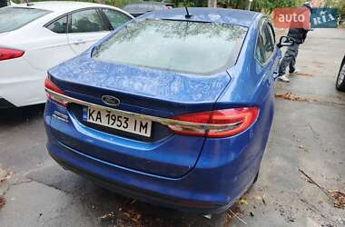 Седан Ford Fusion 2018 в 