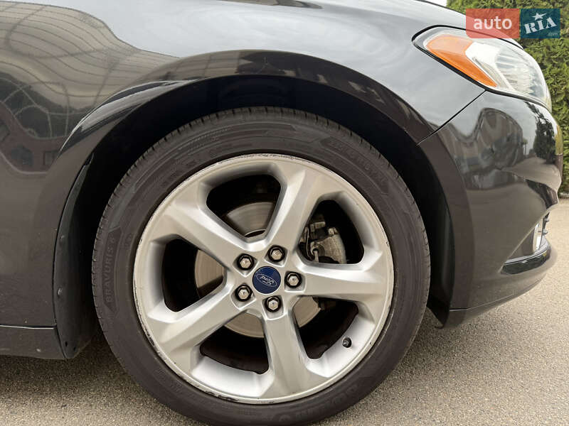 Седан Ford Fusion 2015 в Киеве
