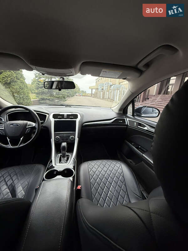 Седан Ford Fusion 2015 в Киеве