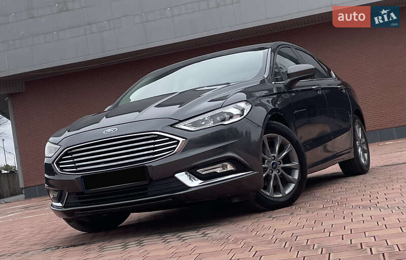 Седан Ford Fusion 2017 в Одесі