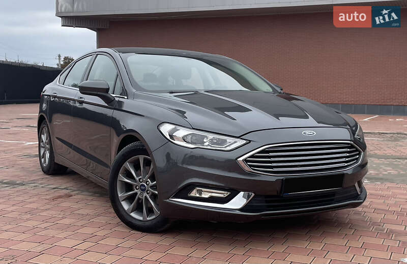 Седан Ford Fusion 2017 в Одесі