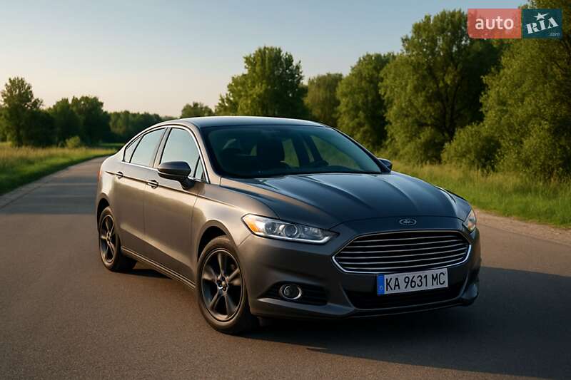 Седан Ford Fusion 2013 в Днепре