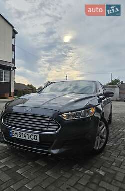 Седан Ford Fusion 2015 в Ромнах