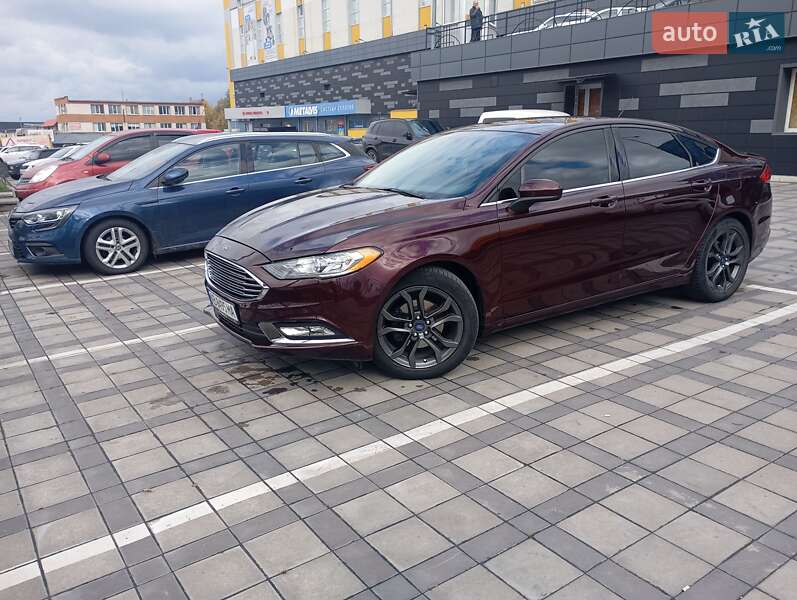 Седан Ford Fusion 2018 в Виннице