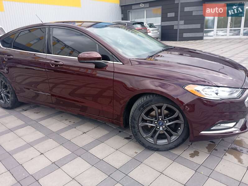 Седан Ford Fusion 2018 в Виннице