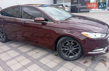 Седан Ford Fusion 2018 в 