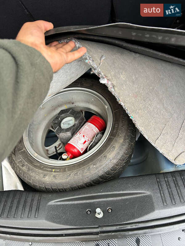 Хетчбек Ford Fusion 2008 в Києві фото 13 Хетчбек Ford Fusion 2008 в Києві