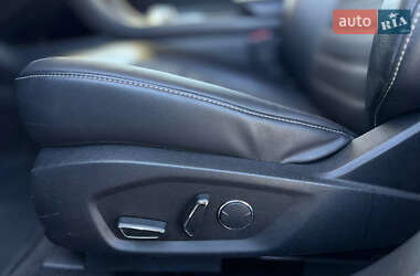Седан Ford Fusion 2017 в 
