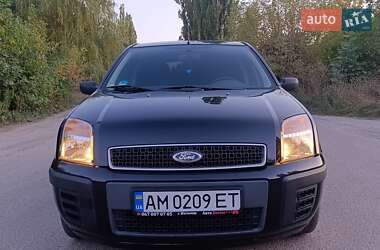 Хетчбек Ford Fusion 2005 в  фото 12 Хетчбек Ford Fusion 2005 в