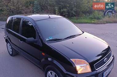 Хетчбек Ford Fusion 2005 в  фото 16 Хетчбек Ford Fusion 2005 в