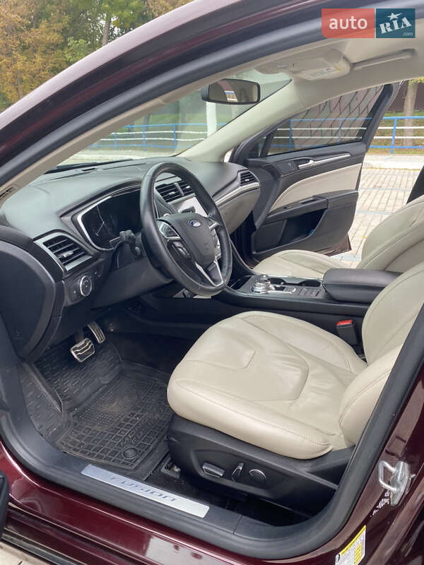 Седан Ford Fusion 2016 в Измаиле фото 20 Седан Ford Fusion 2016 в Измаиле