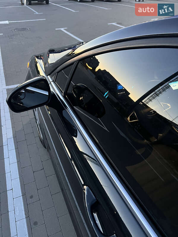 Седан Ford Fusion 2013 в Сумах
