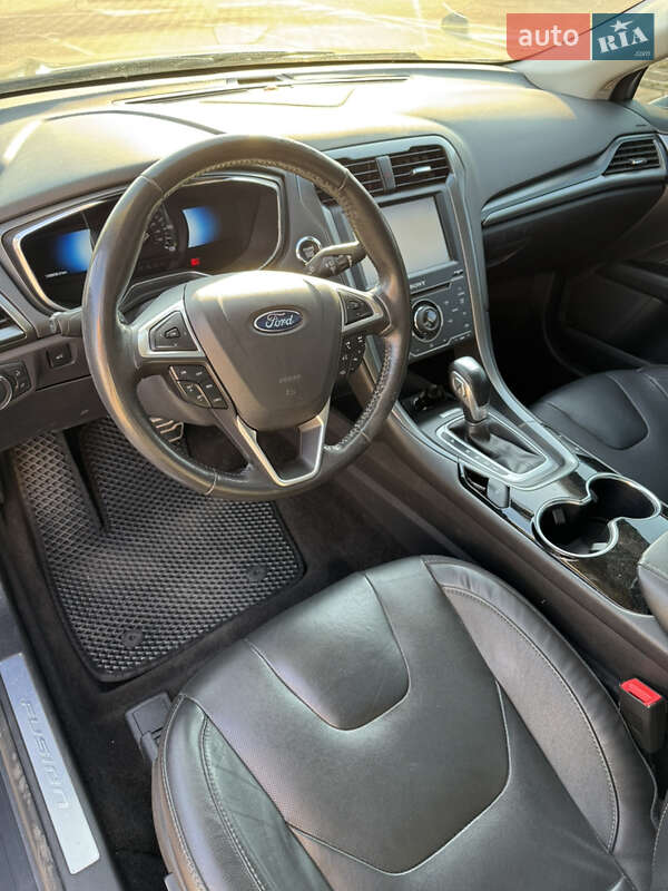 Седан Ford Fusion 2014 в Житомирі