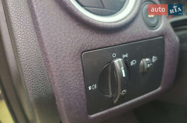 Хетчбек Ford Fusion 2007 в 