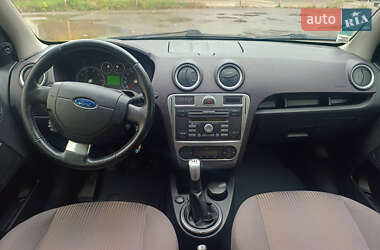 Хетчбек Ford Fusion 2007 в 
