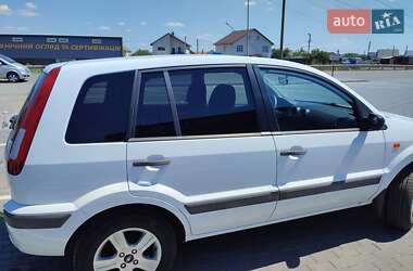 Хетчбек Ford Fusion 2008 в 