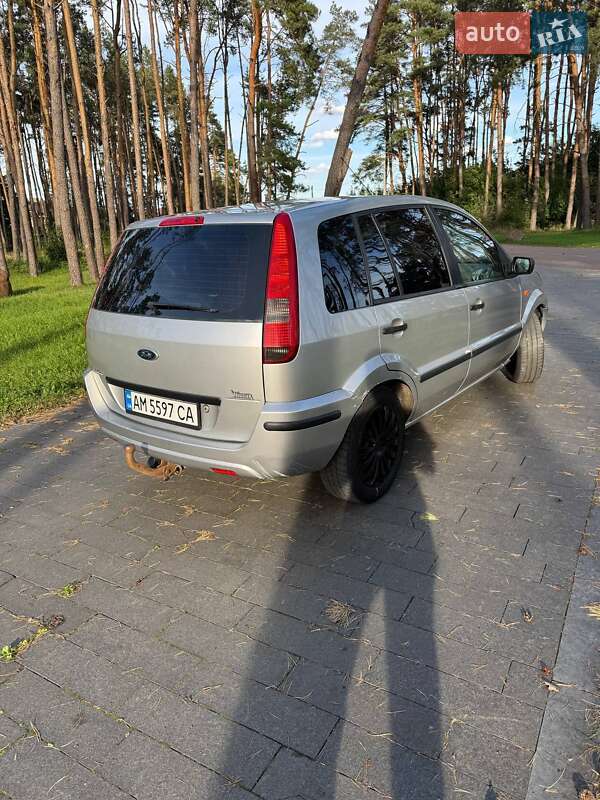 Хэтчбек Ford Fusion 2004 в Житомире фото 4 Хэтчбек Ford Fusion 2004 в Житомире