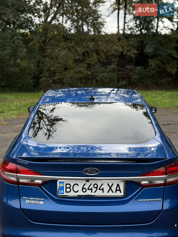 Седан Ford Fusion 2016 в Львові
