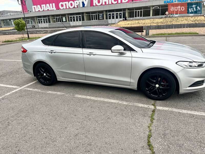 Седан Ford Fusion 2014 в Запоріжжі фото 10 Седан Ford Fusion 2014 в Запоріжжі