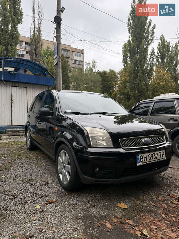 Хетчбек Ford Fusion 2003 в Одесі