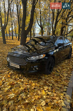 Седан Ford Fusion 2016 в 