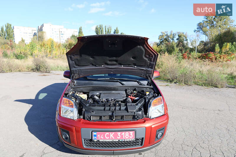 Хетчбек Ford Fusion 2010 в Вінниці
