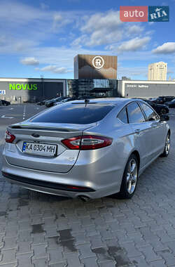 Седан Ford Fusion 2016 в Києві