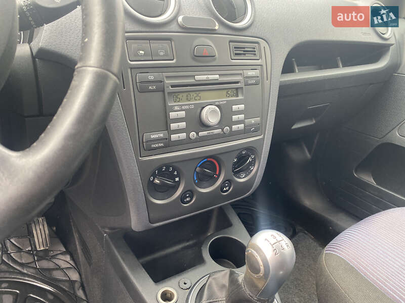 Хетчбек Ford Fusion 2011 в Львові