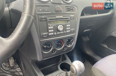 Хетчбек Ford Fusion 2011 в 