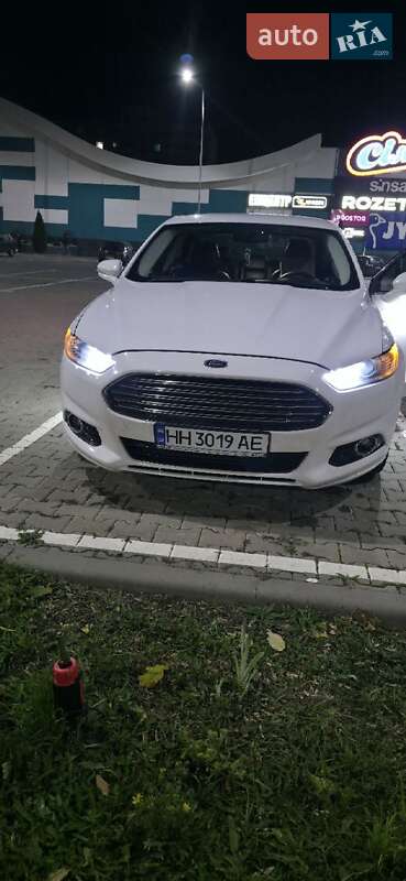 Седан Ford Fusion 2013 в Одессе