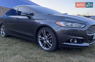 Седан Ford Fusion 2014 в 