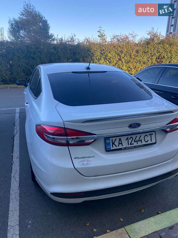 Седан Ford Fusion 2017 в Києві