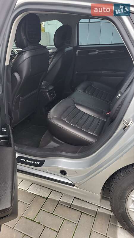 Седан Ford Fusion 2013 в Николаеве