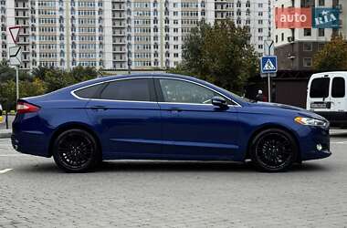 Седан Ford Fusion 2014 в  фото 10 Седан Ford Fusion 2014 в