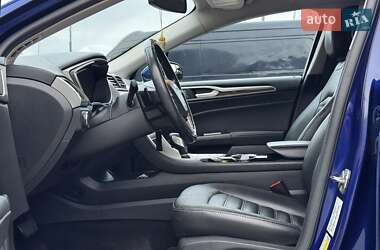 Седан Ford Fusion 2014 в  фото 18 Седан Ford Fusion 2014 в