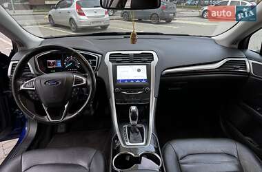 Седан Ford Fusion 2014 в  фото 21 Седан Ford Fusion 2014 в