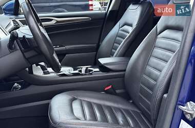 Седан Ford Fusion 2014 в  фото 29 Седан Ford Fusion 2014 в