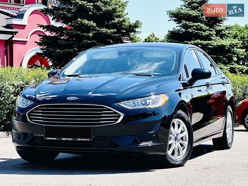 Седан Ford Fusion 2020 в Днепре