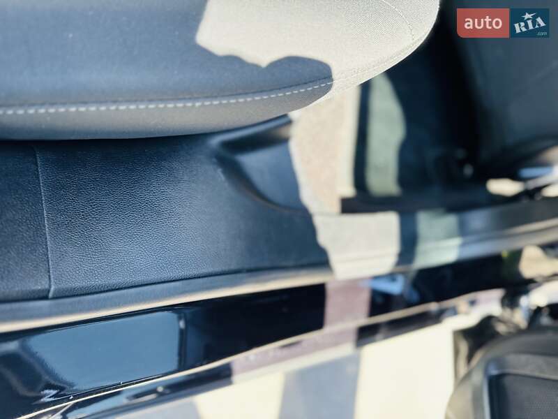 Седан Ford Fusion 2020 в Днепре