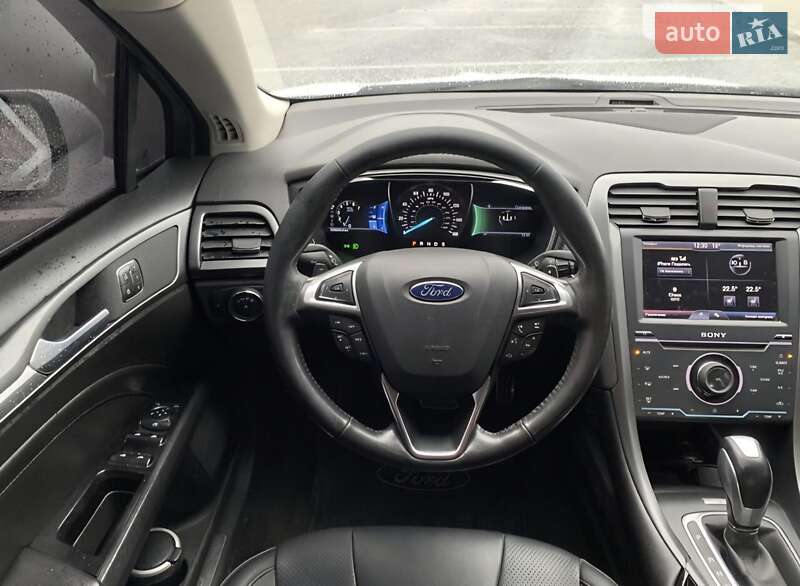 Седан Ford Fusion 2013 в Одессе
