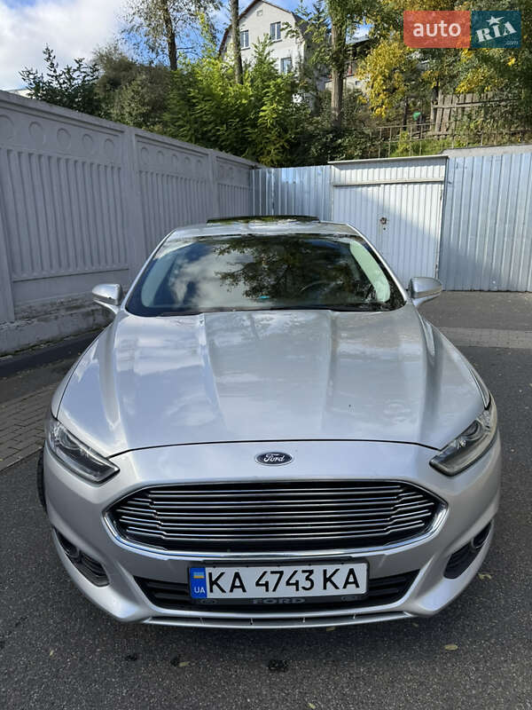 Седан Ford Fusion 2016 в Києві
