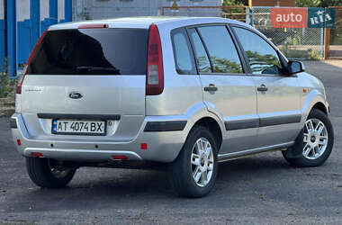 Хэтчбек Ford Fusion 2006 в 