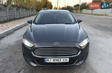 Седан Ford Fusion 2015 в 
