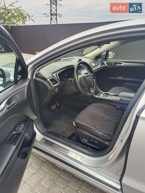 Седан Ford Fusion 2017 в Одессе