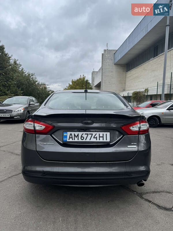 Седан Ford Fusion 2015 в Киеве
